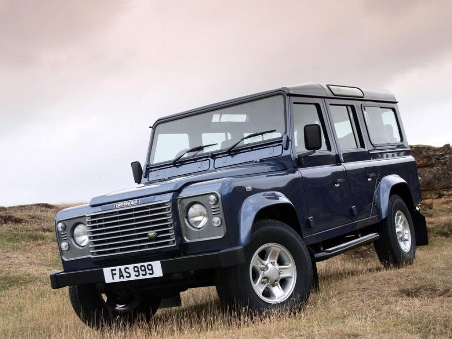  Land Rover Defender 110 Station Wagon 1990 года  (UK) (фото 6 из 6)